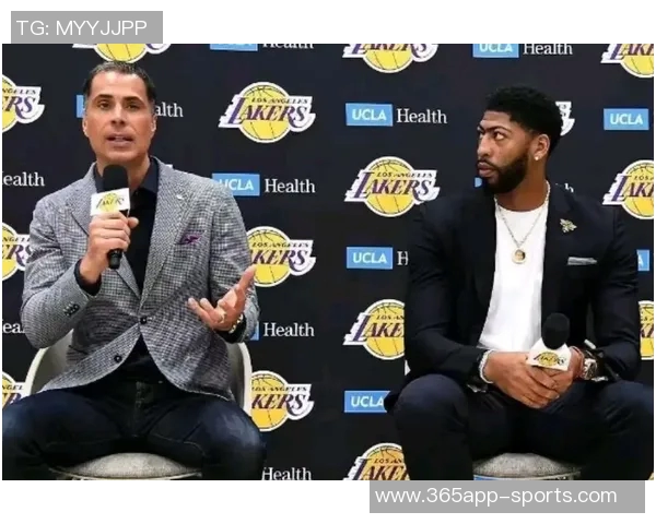 浓眉将在明年8月6日迎来4年275亿美元的提前续约机会