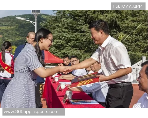 齐浩彤在东方体育日报专访中畅谈来上海的冠军梦想与奋斗目标